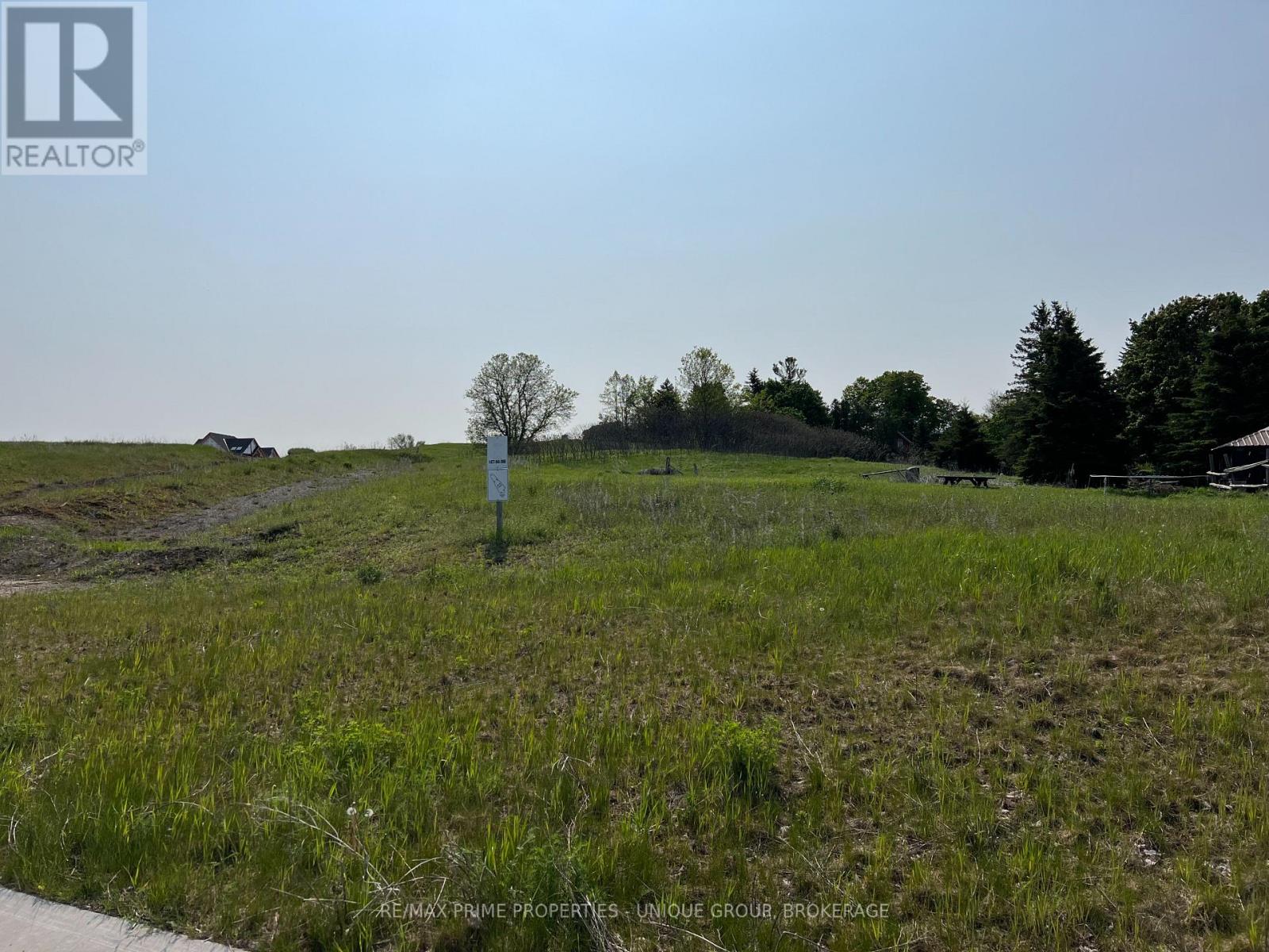 4 Country Place, Kawartha Lakes (Manvers), Ontario  L0A 1A0 - Photo 3 - X5617063