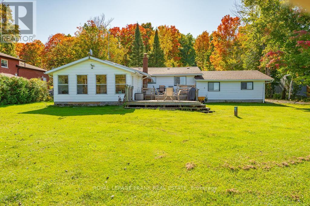 1279 Young's Cove Rd, Smith-Ennismore-Lakefield, Ontario  K0L 1T0 - Photo 11 - X8107476