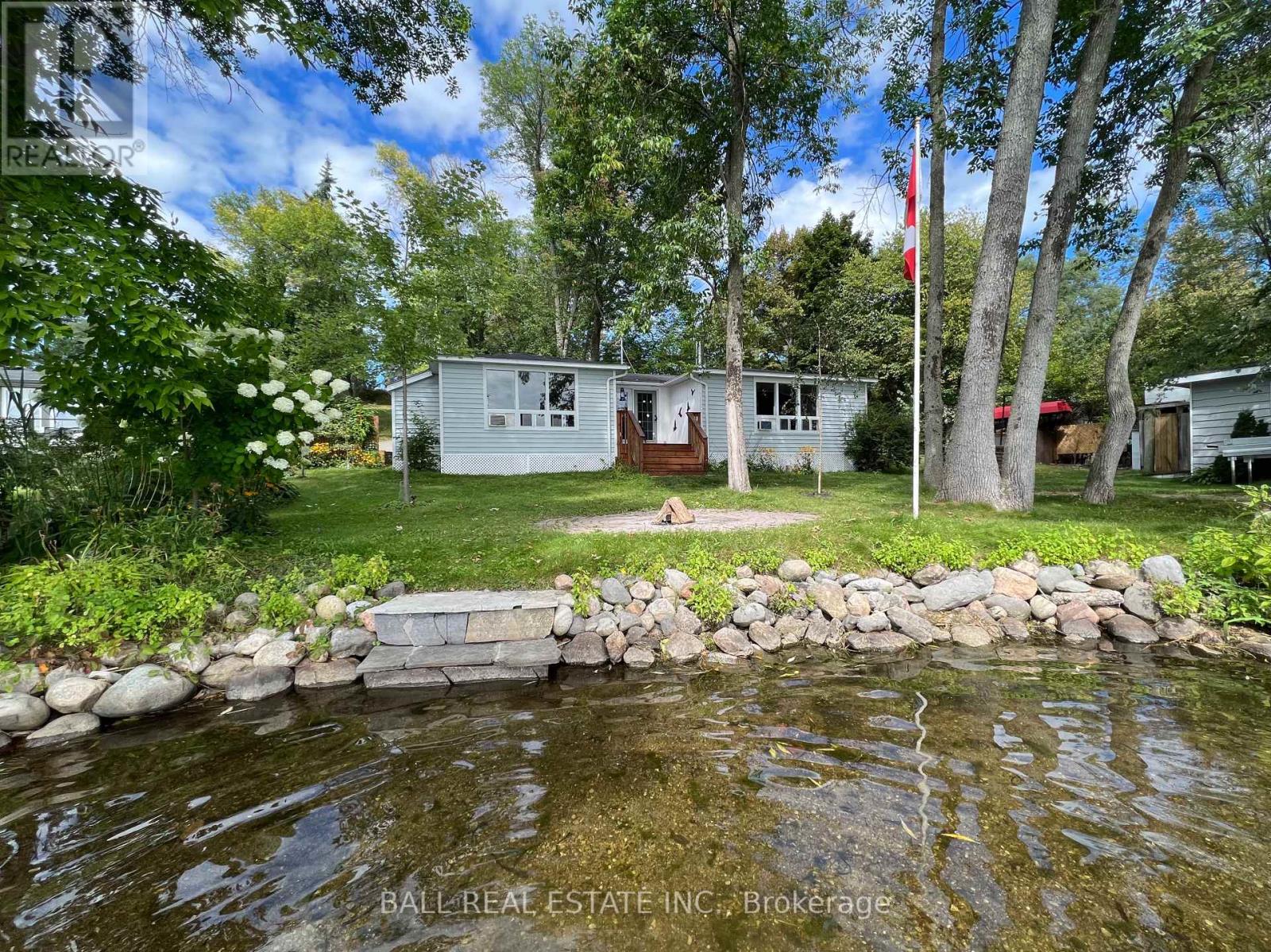1855 Young's Point Rd, Smith-Ennismore-Lakefield, Ontario  K0L 2H0 - Photo 1 - X8111460