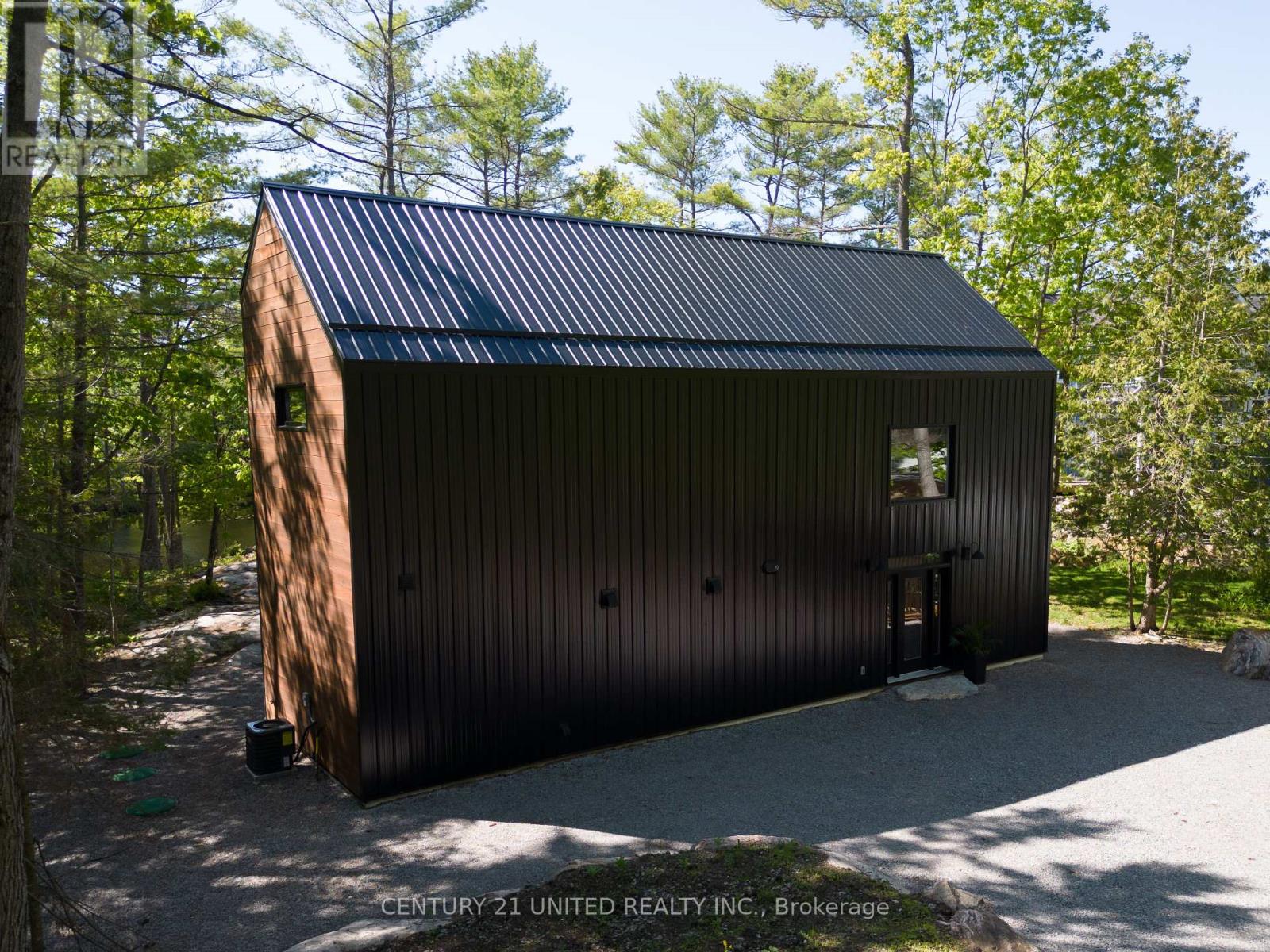 51 Island Dr, Galway-Cavendish And Harvey, Ontario  K0L 1J0 - Photo 4 - X8157990
