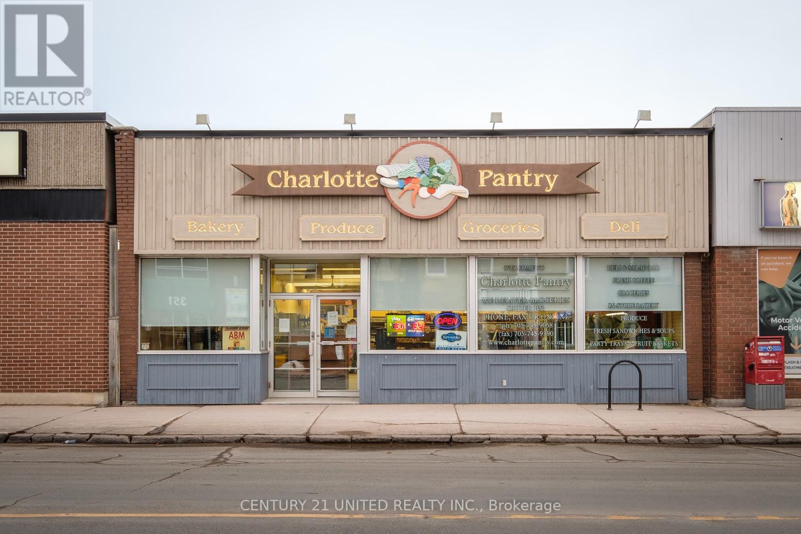 348 Charlotte St, Peterborough, Ontario  K9J 2V9 - Photo 1 - X8204022