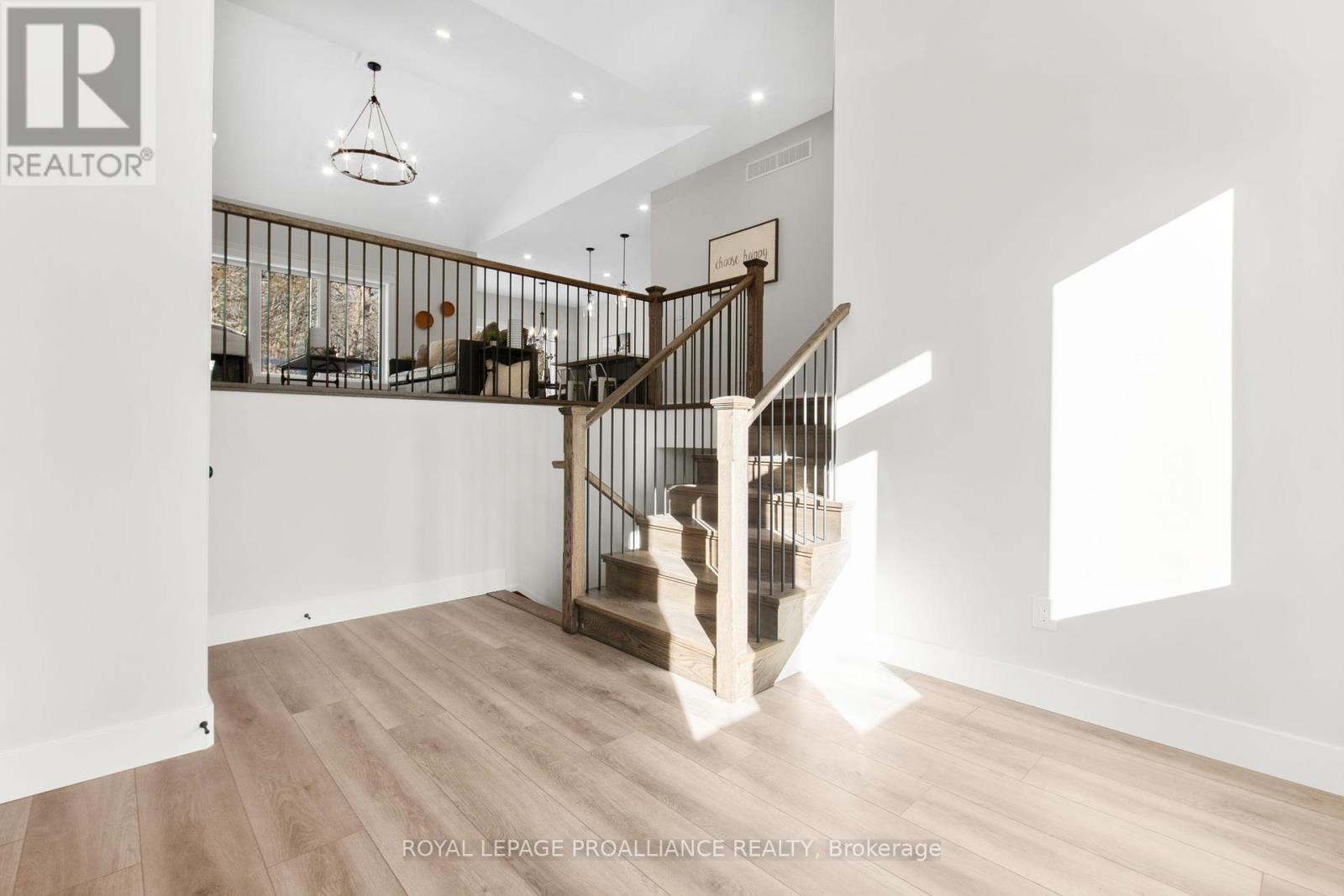 444 Hillside Drive, Trent Hills (Campbellford), Ontario  K0L 1L0 - Photo 5 - X8340956