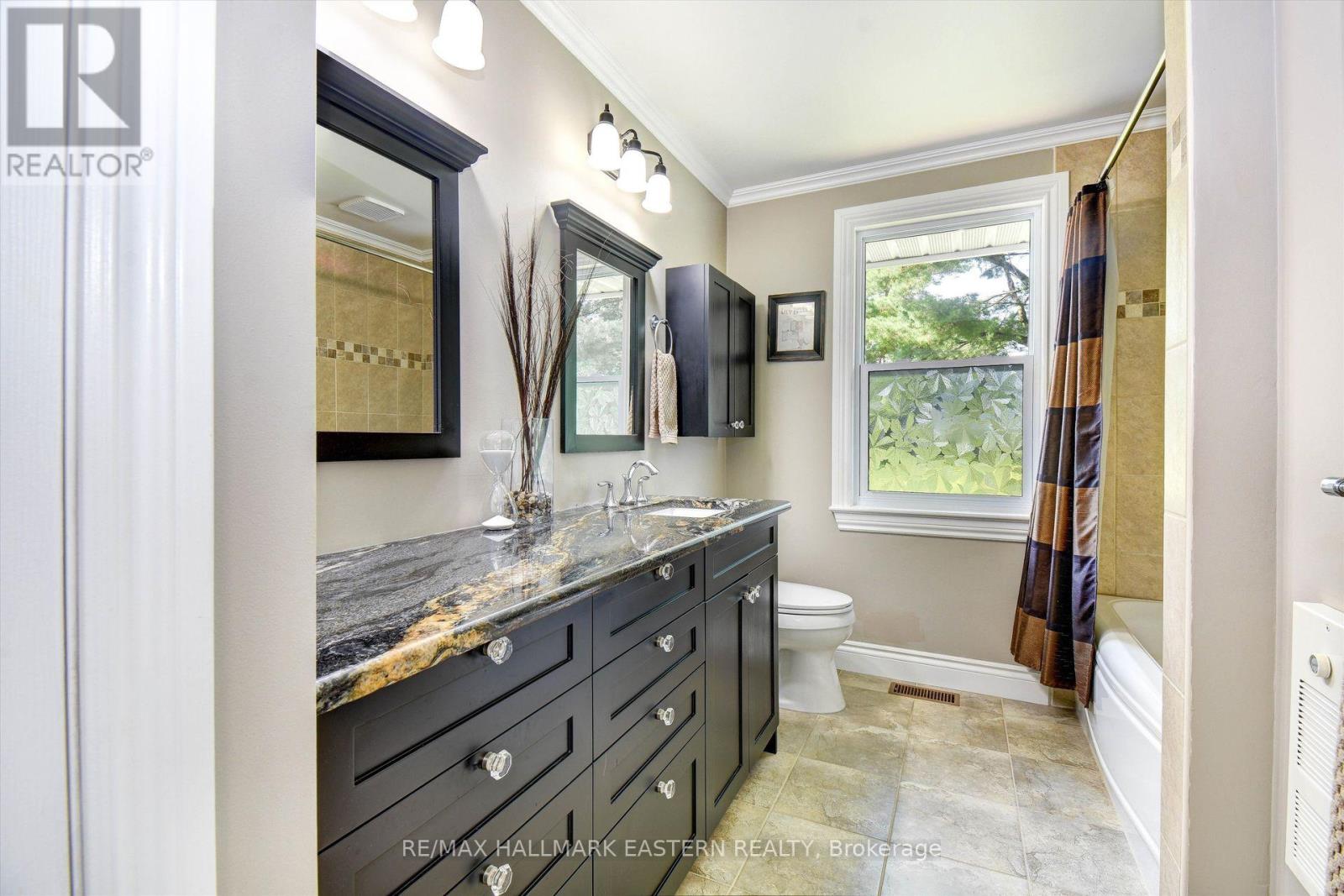 212 Fife's Bay Road, Selwyn, Ontario  K9J 0C6 - Photo 14 - X9194786