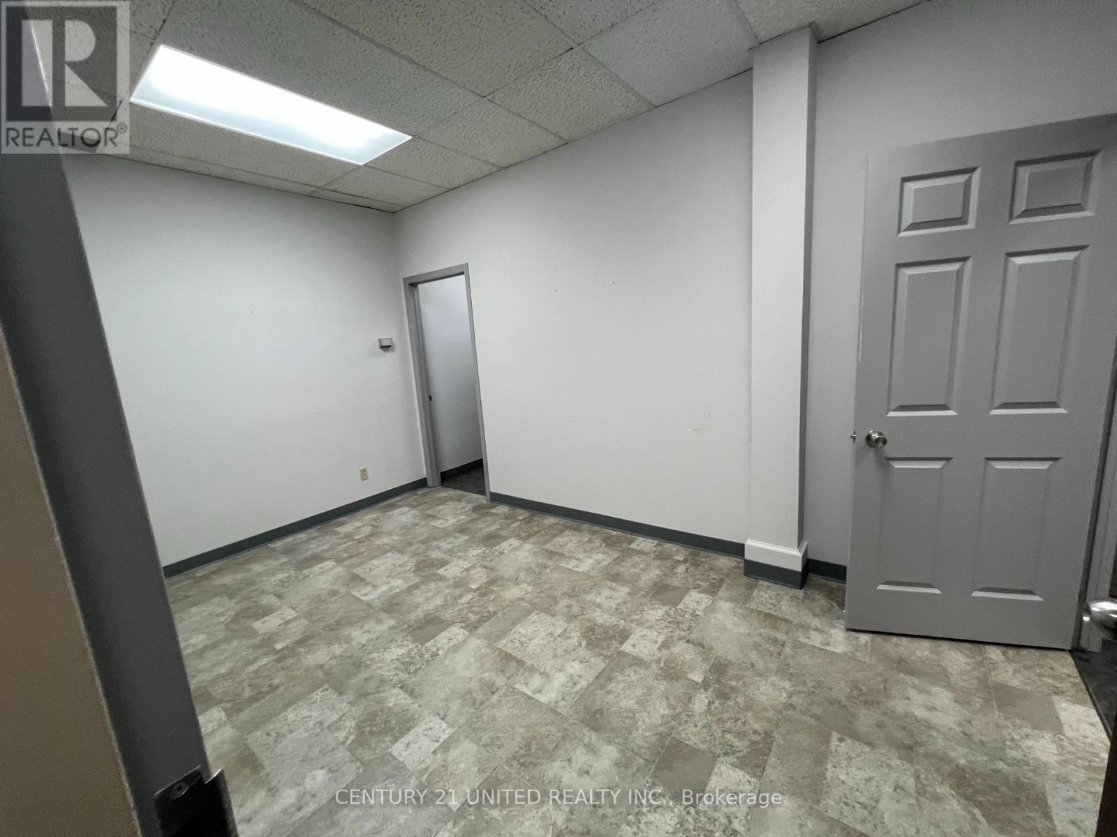 202/204 - 159 King Street, Peterborough Central (North), Ontario  K9J 2R8 - Photo 5 - X9230076