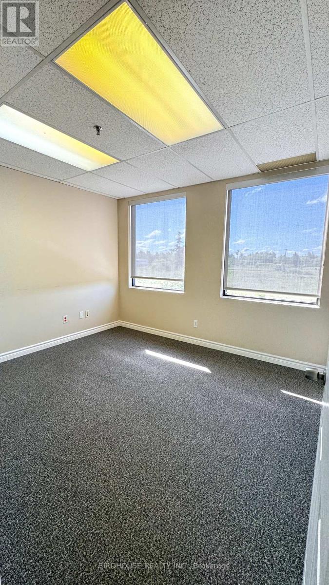 212 - 55 Mary Street W, Kawartha Lakes (Lindsay), Ontario  K9V 5Z6 - Photo 9 - X9262044