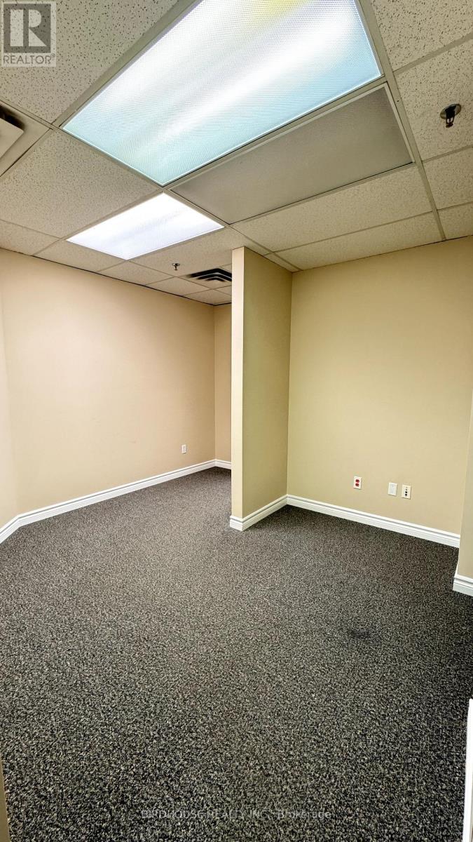 214 - 55 Mary Street W, Kawartha Lakes (Lindsay), Ontario  K9V 5Z6 - Photo 11 - X9262057