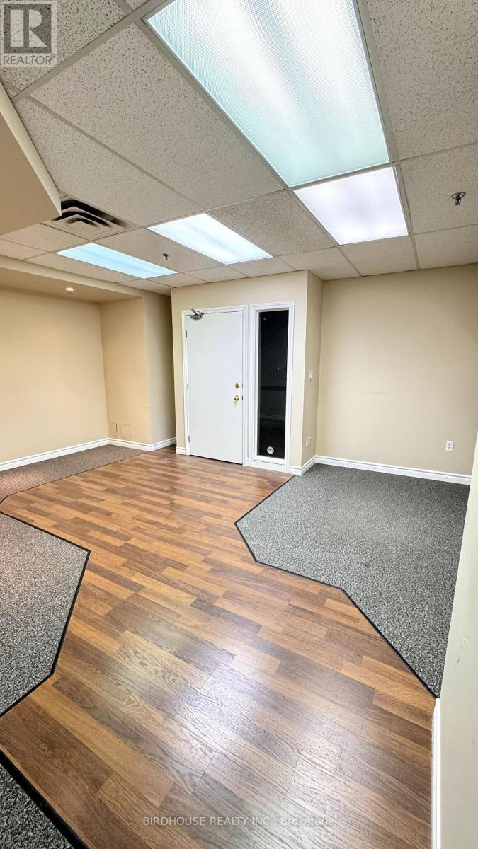 214 - 55 Mary Street W, Kawartha Lakes (Lindsay), Ontario  K9V 5Z6 - Photo 5 - X9262057