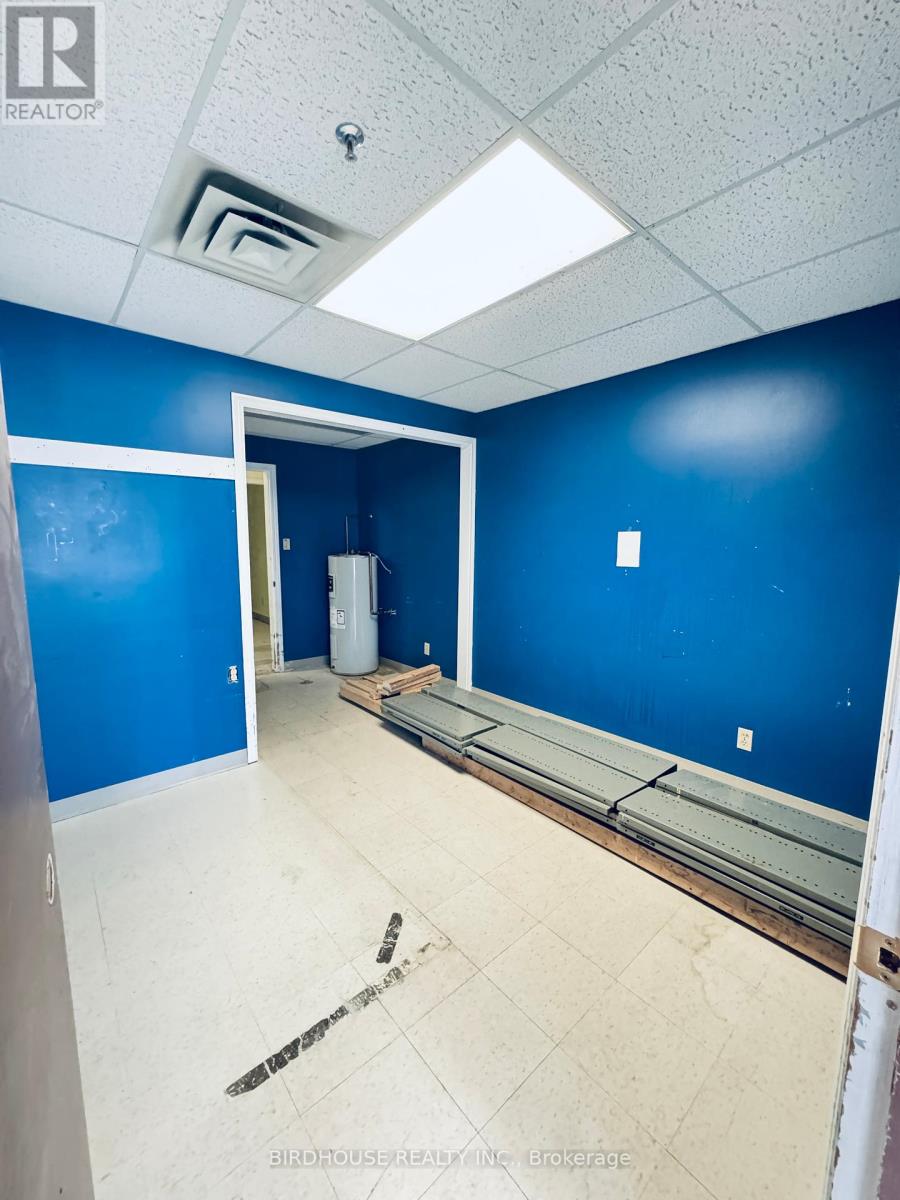 110 - 55 Mary Street W, Kawartha Lakes (Lindsay), Ontario  K9V 2N6 - Photo 11 - X9307136