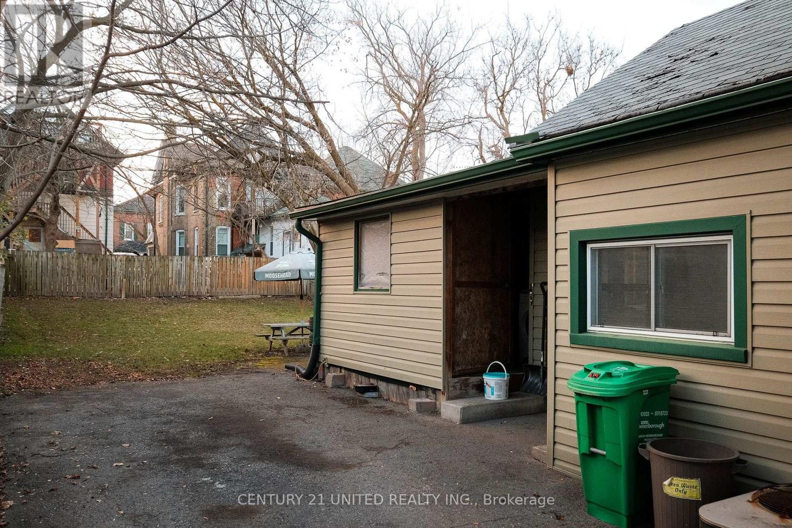 593 Harvey Street, Peterborough Central (North), Ontario  K9H 3L1 - Photo 22 - X10424623