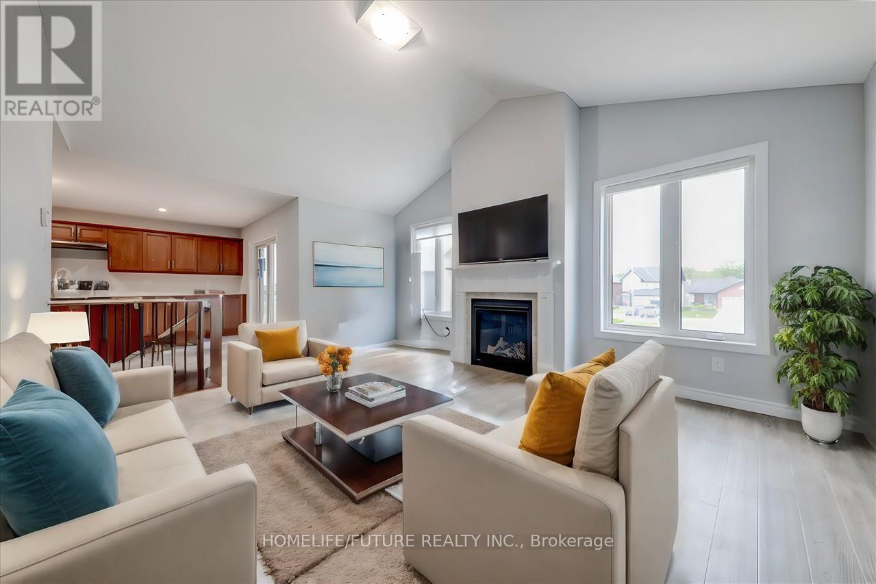 308 Mullighan Gardens, Peterborough North (North), Ontario  K9K 0H2 - Photo 12 - X11140424