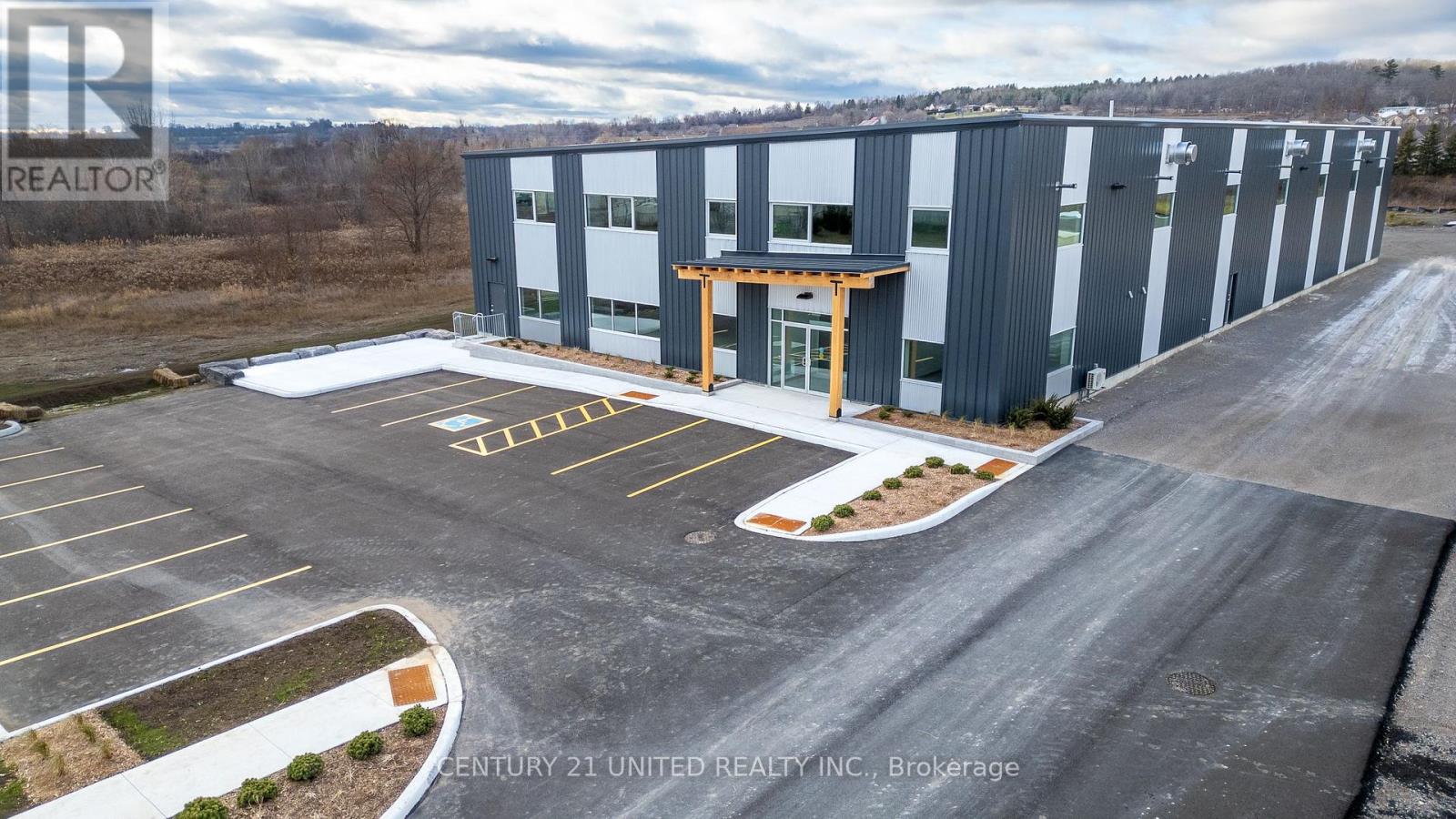 280 JAMESON DRIVE, peterborough west (south), Ontario