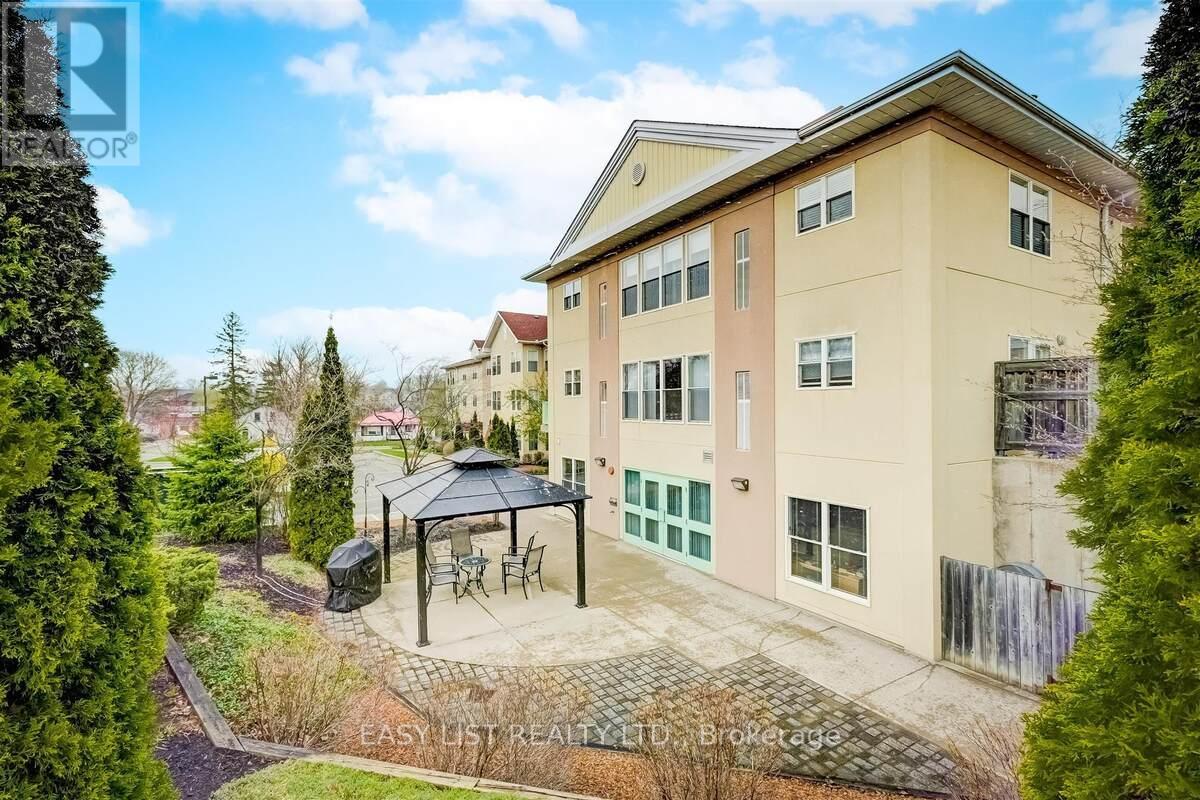 311 - 8 Huron Street, Kawartha Lakes (Lindsay), Ontario  K9V 6K3 - Photo 4 - X11889411