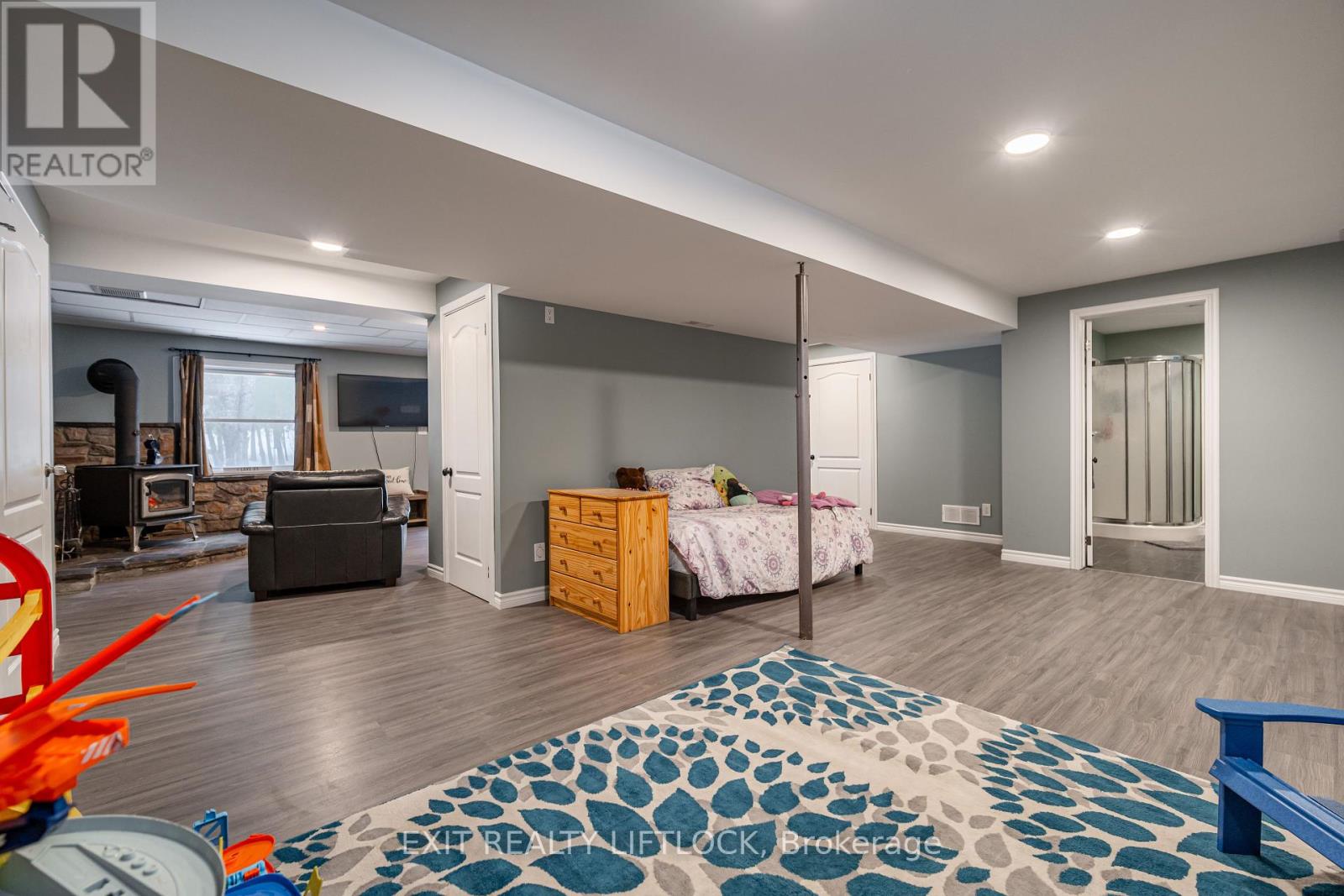 677 Golf Course Road, Douro-Dummer, Ontario  K0L 2H0 - Photo 19 - X11893540