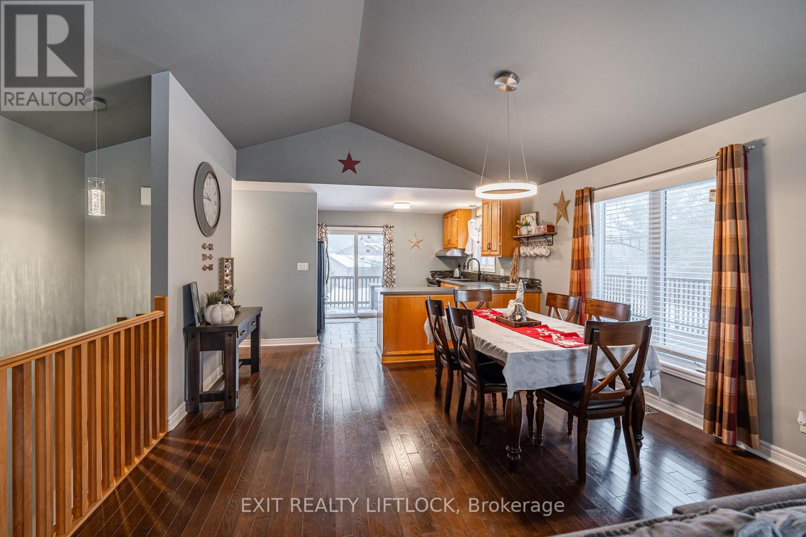 677 Golf Course Road, Douro-Dummer, Ontario  K0L 2H0 - Photo 6 - X11893540