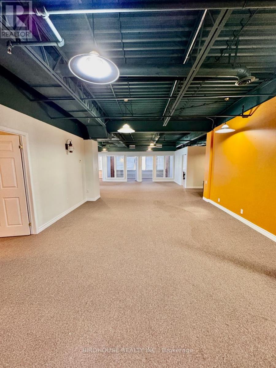 200 - 55 Mary Street W, Kawartha Lakes (Lindsay), Ontario  K9V 5Z6 - Photo 10 - X11911815