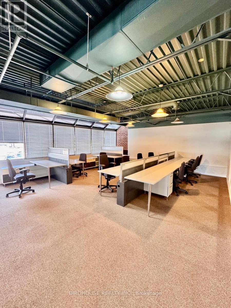 200 - 55 Mary Street W, Kawartha Lakes (Lindsay), Ontario  K9V 5Z6 - Photo 14 - X11911815