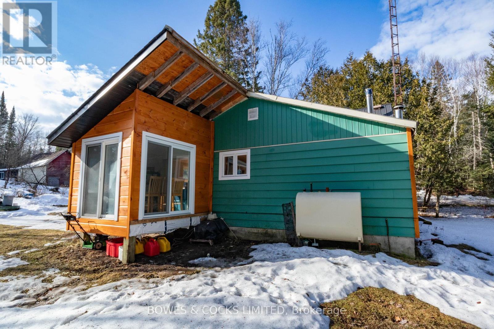 702 Hybla Road, Hastings Highlands (Monteagle Ward), Ontario  K0L 1C0 - Photo 2 - X11918843