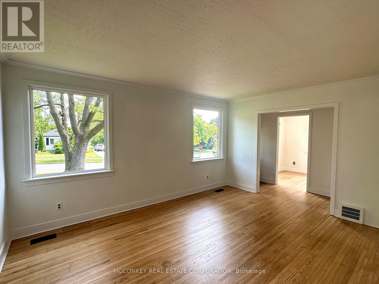 1033 Western Avenue, Peterborough Central (South), Ontario  K9J 5W5 - Photo 19 - X11922352