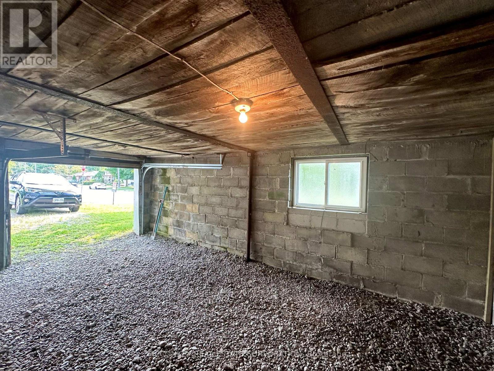 1033 Western Avenue, Peterborough Central (South), Ontario  K9J 5W5 - Photo 21 - X11922352