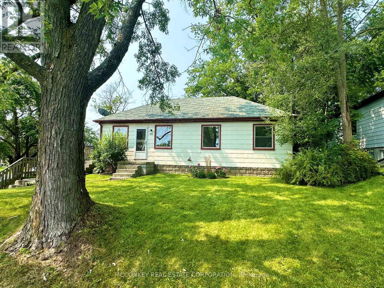 1033 Western Avenue, Peterborough Central (South), Ontario  K9J 5W5 - Photo 5 - X11922352