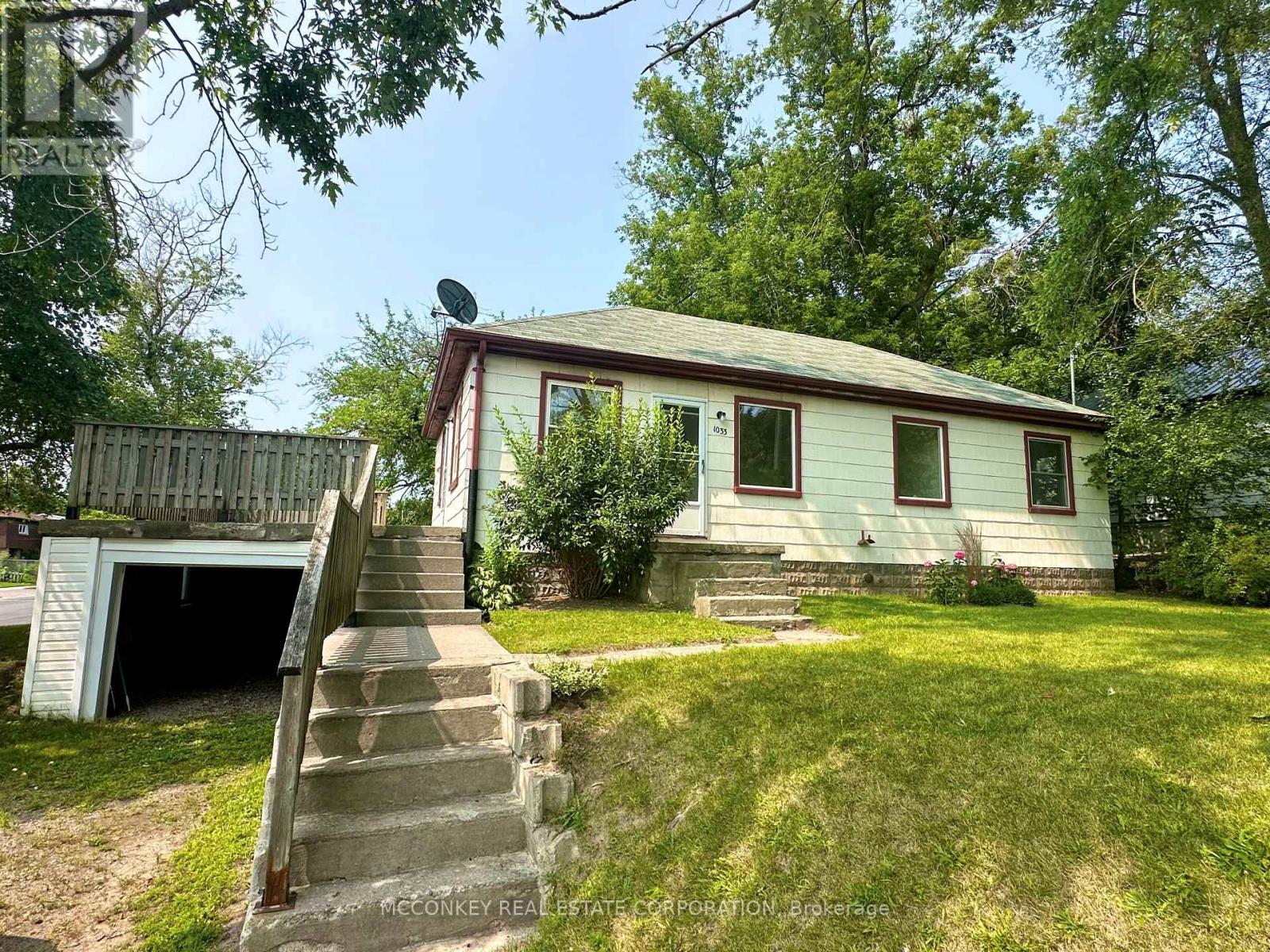1033 Western Avenue, Peterborough Central (South), Ontario  K9J 5W5 - Photo 8 - X11922352