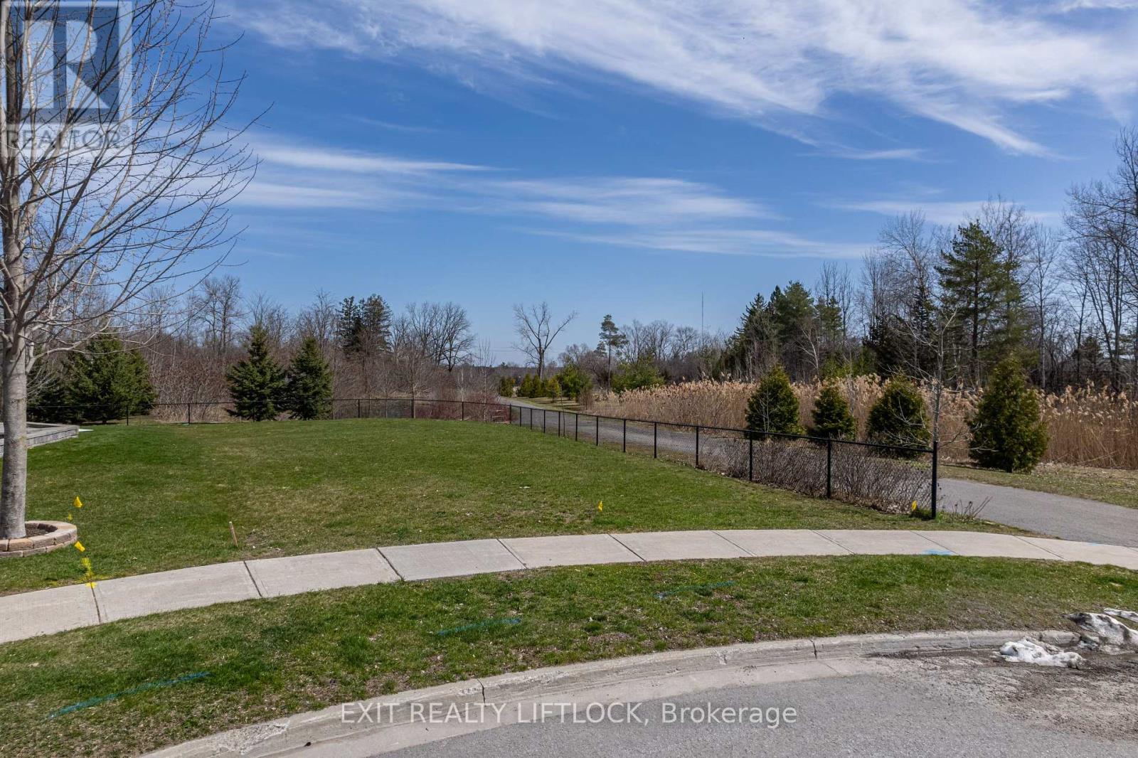 418 Raymond Street, Peterborough North (South), Ontario  K9H 0G9 - Photo 9 - X11927203