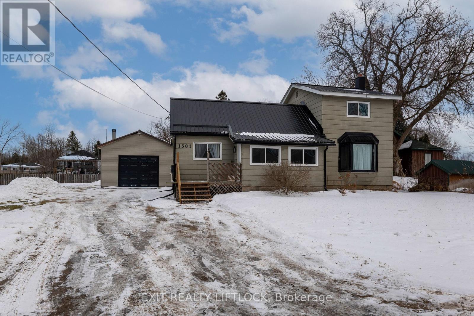 1301 County Rd 28, Otonabee-South Monaghan, Ontario  K0L 1V0 - Photo 1 - X11943757
