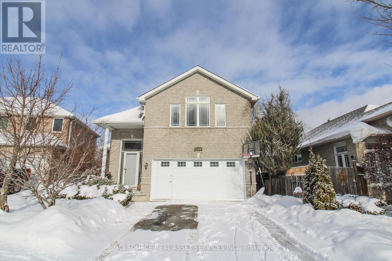 256 O'DETTE ROAD, peterborough west (north), Ontario