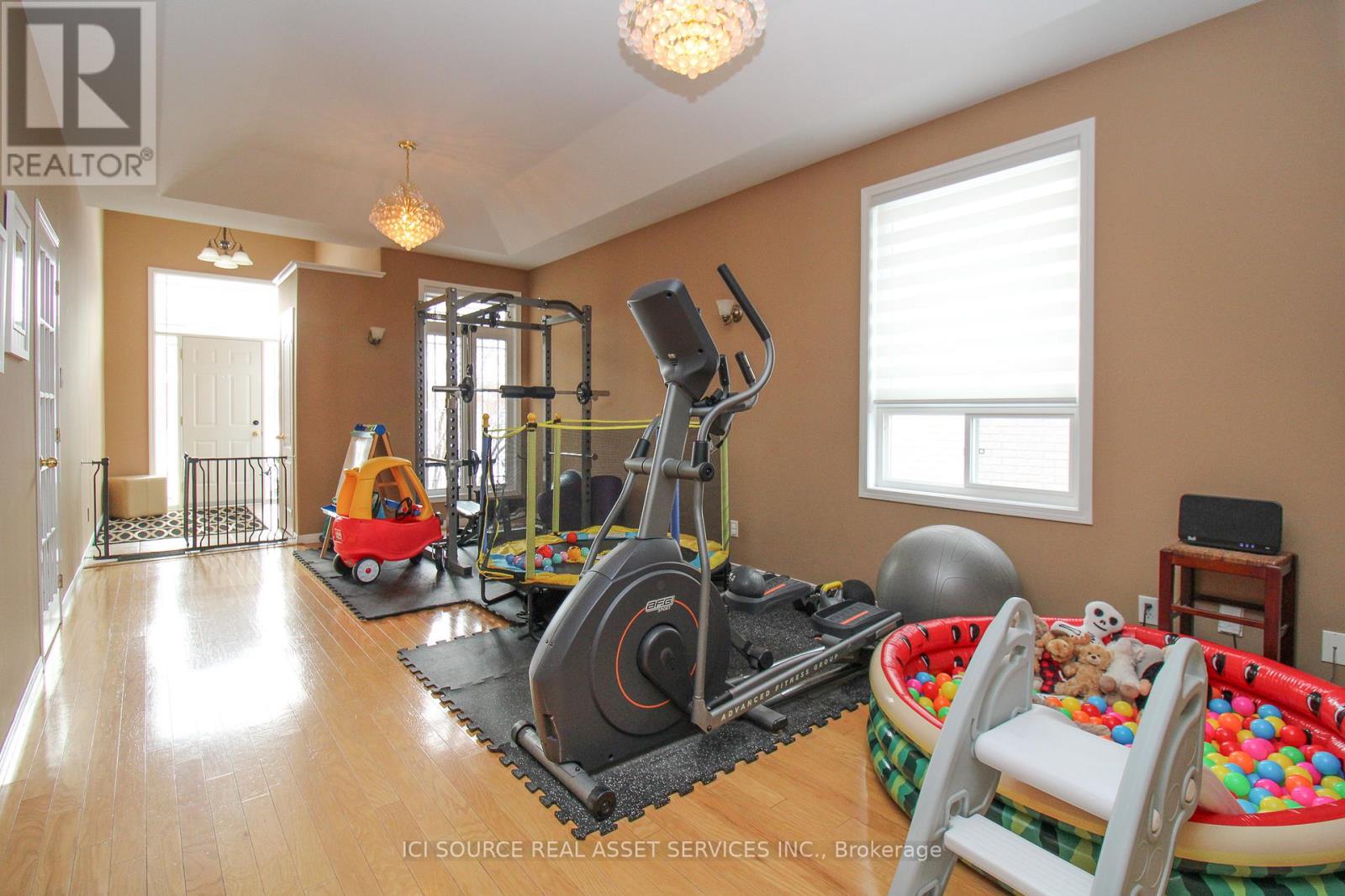 256 O'dette Road, Peterborough West (North), Ontario  K9K 2N8 - Photo 8 - X11950548