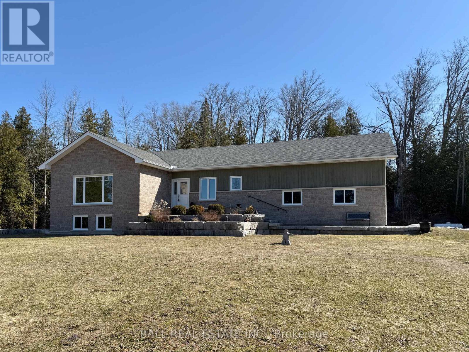 4267 County Road 32, Douro-Dummer, Ontario  K0L 2H0 - Photo 1 - X11952336