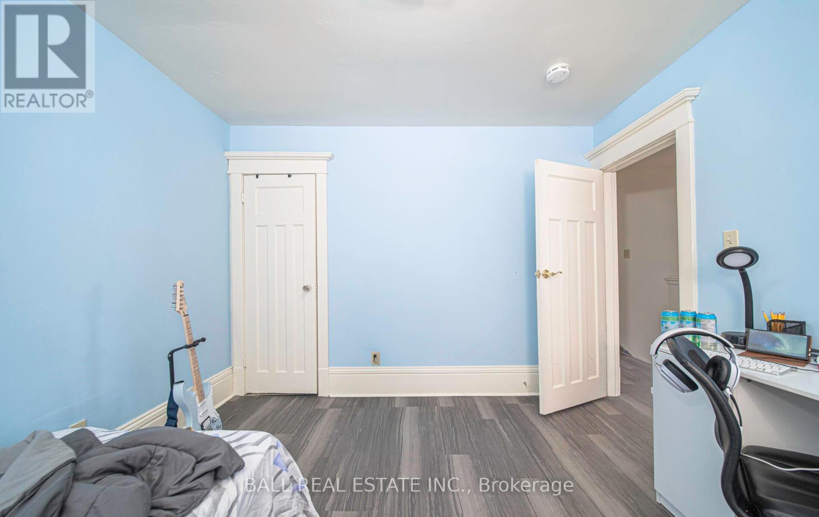 306 Simcoe Street, Peterborough Central (North), Ontario  K9H 2J3 - Photo 11 - X11953244