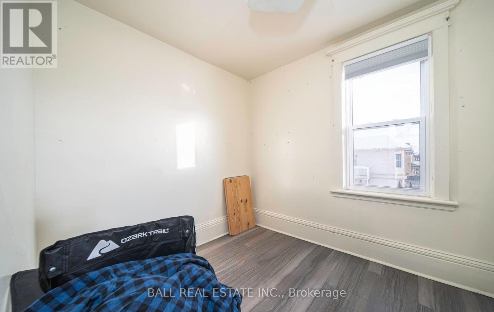 306 Simcoe Street, Peterborough Central (North), Ontario  K9H 2J3 - Photo 12 - X11953244