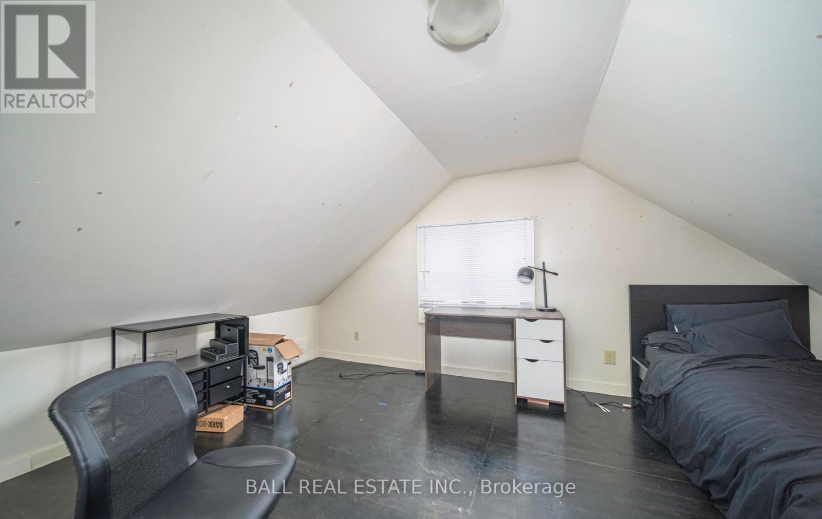 306 Simcoe Street, Peterborough Central (North), Ontario  K9H 2J3 - Photo 14 - X11953244