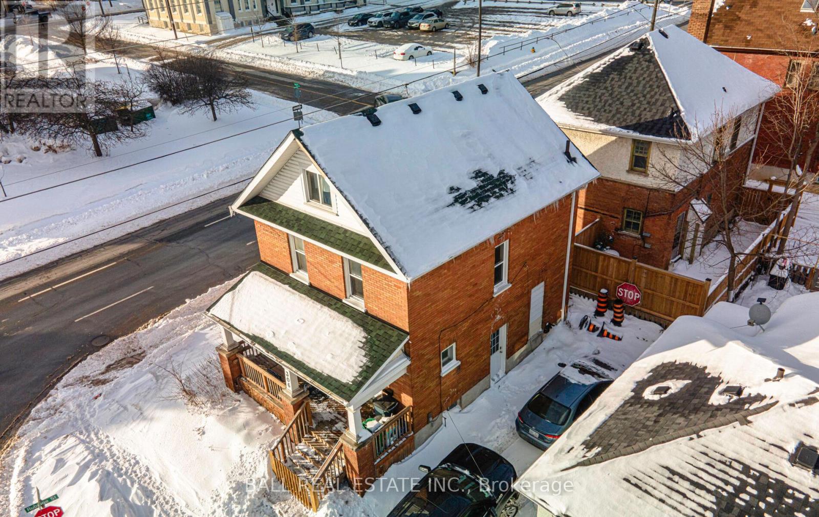 306 Simcoe Street, Peterborough Central (North), Ontario  K9H 2J3 - Photo 15 - X11953244