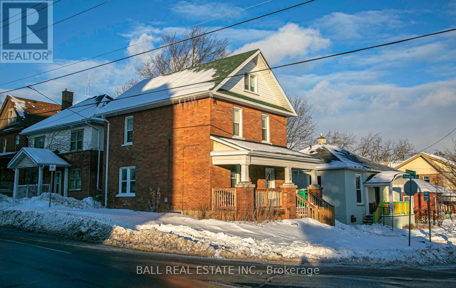 306 Simcoe Street, Peterborough Central (North), Ontario  K9H 2J3 - Photo 2 - X11953244