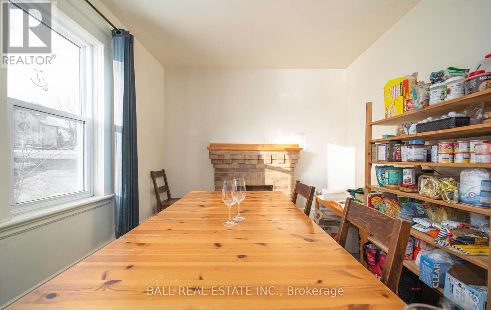 306 Simcoe Street, Peterborough Central (North), Ontario  K9H 2J3 - Photo 7 - X11953244