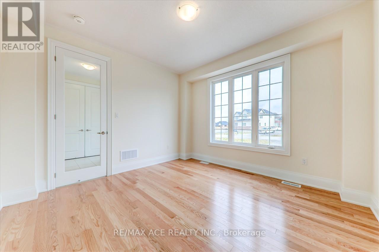38 Golden Meadows Drive, Otonabee-South Monaghan, Ontario  K9J 0K6 - Photo 8 - X11955965