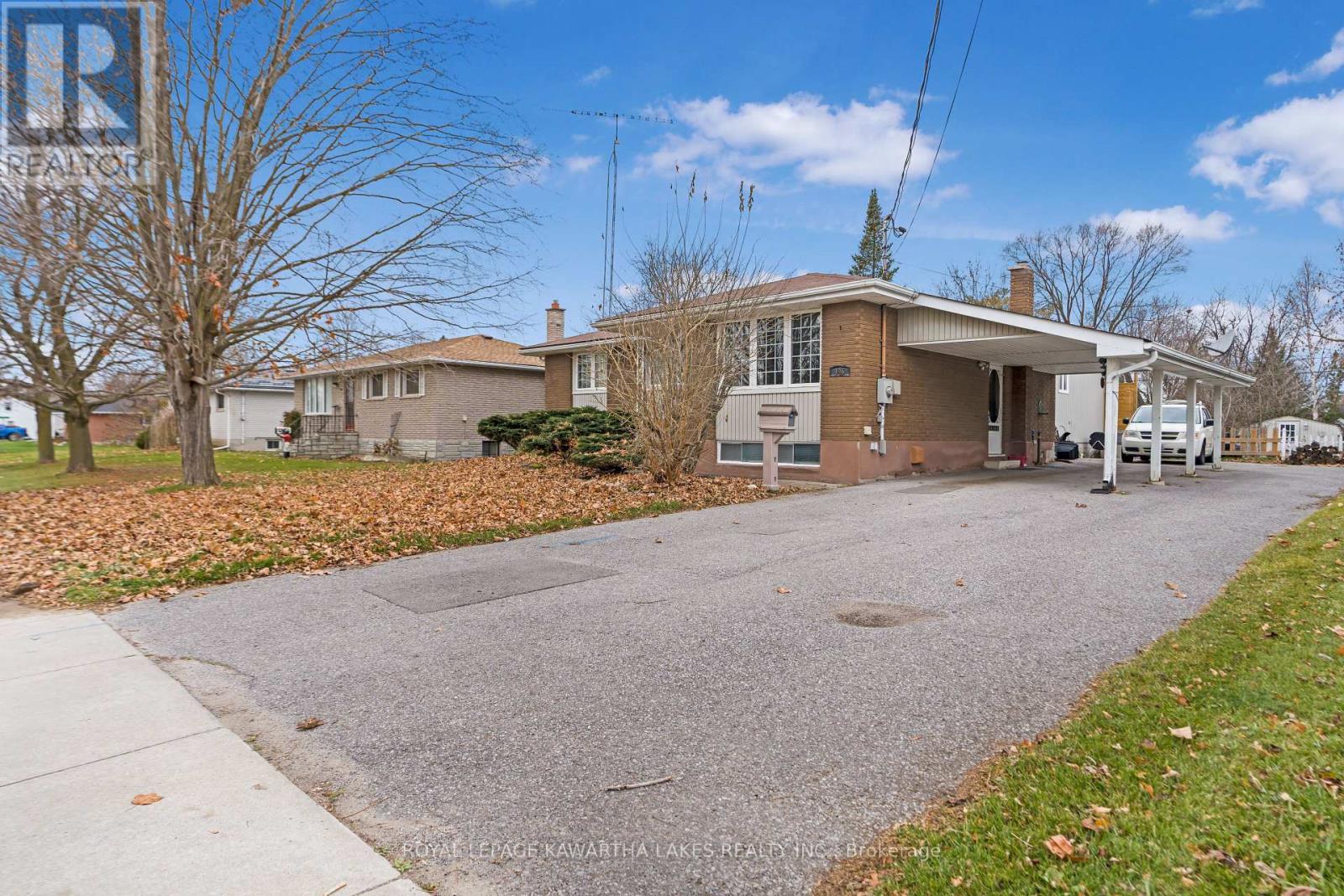 146 Queen Street, Kawartha Lakes (Lindsay), Ontario  K9V 1H1 - Photo 7 - X11956825