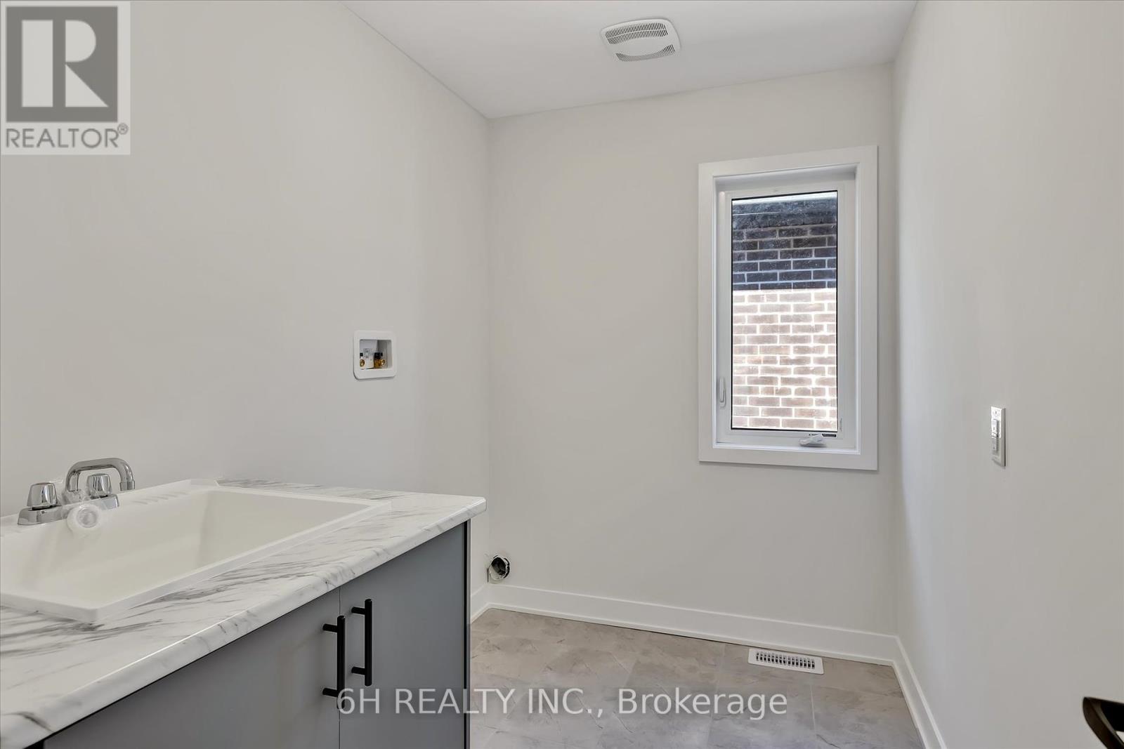 329 O'toole Crescent, Selwyn, Ontario  K9K 0J4 - Photo 36 - X11958557