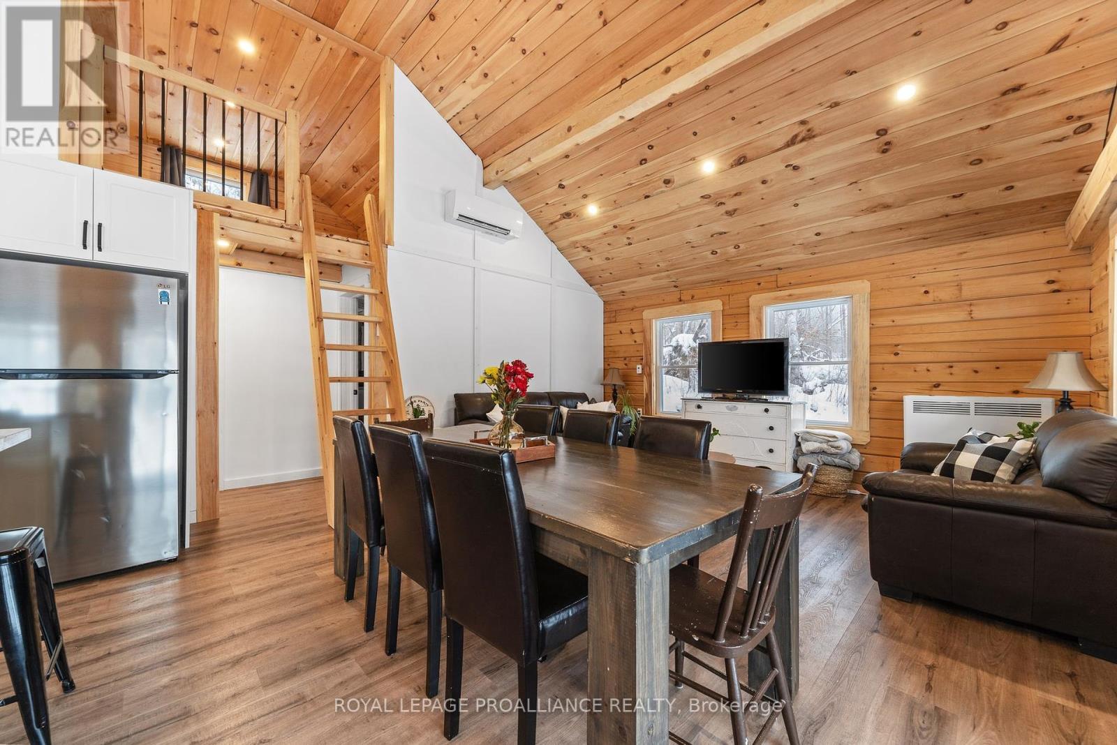 34 Elm Lane, Tudor & Cashel (Cashel Ward), Ontario  K0L 1W0 - Photo 16 - X11960912