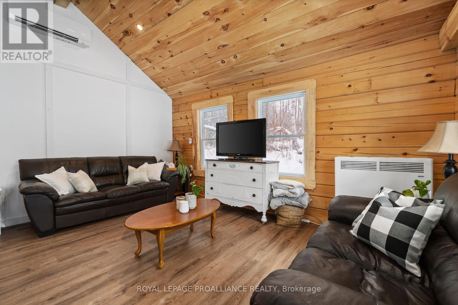 34 Elm Lane, Tudor & Cashel (Cashel Ward), Ontario  K0L 1W0 - Photo 20 - X11960912