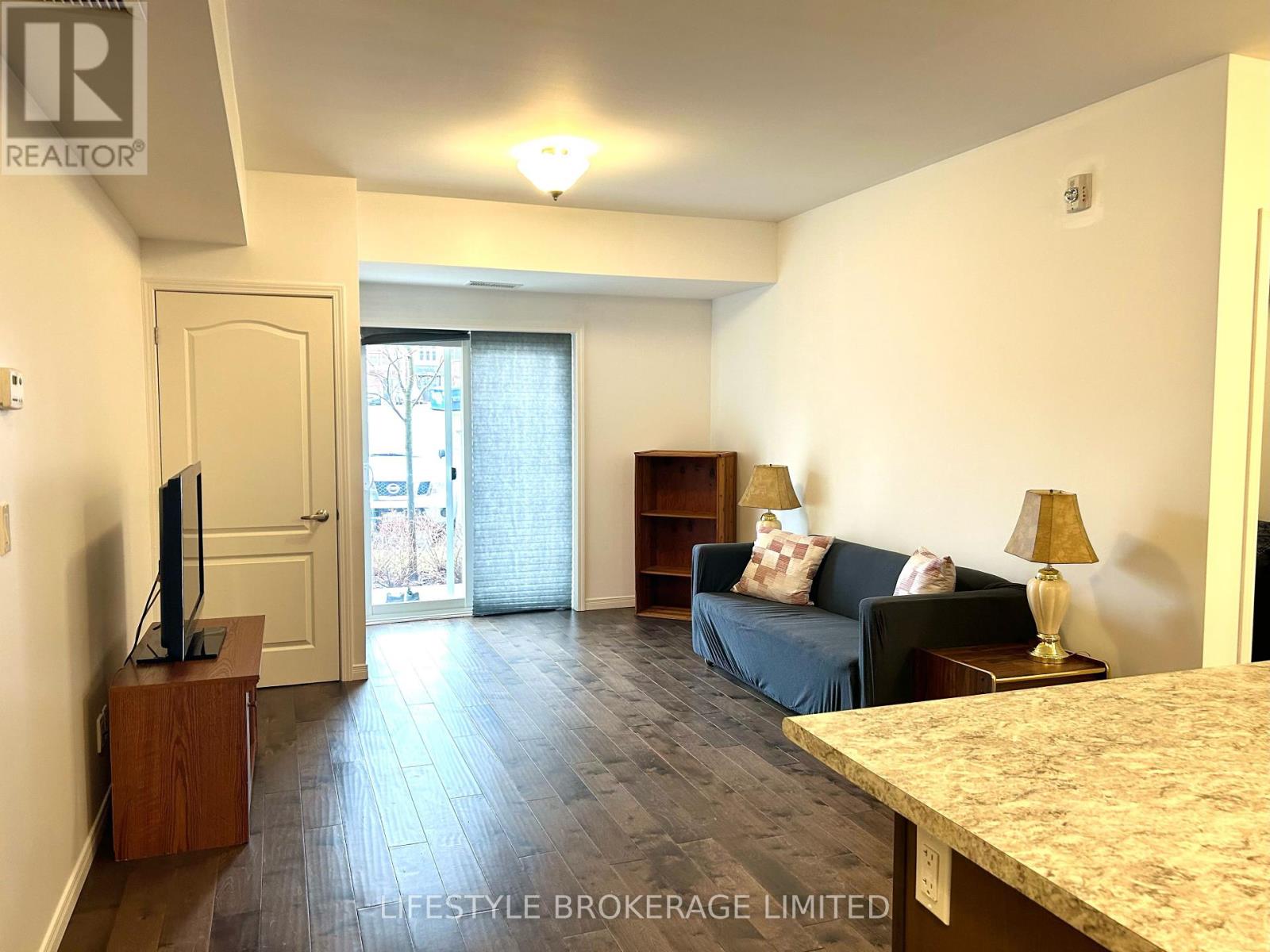 106 - 910 Wentworth Road, Peterborough West (Central), Ontario  K9J 8R8 - Photo 3 - X11960925