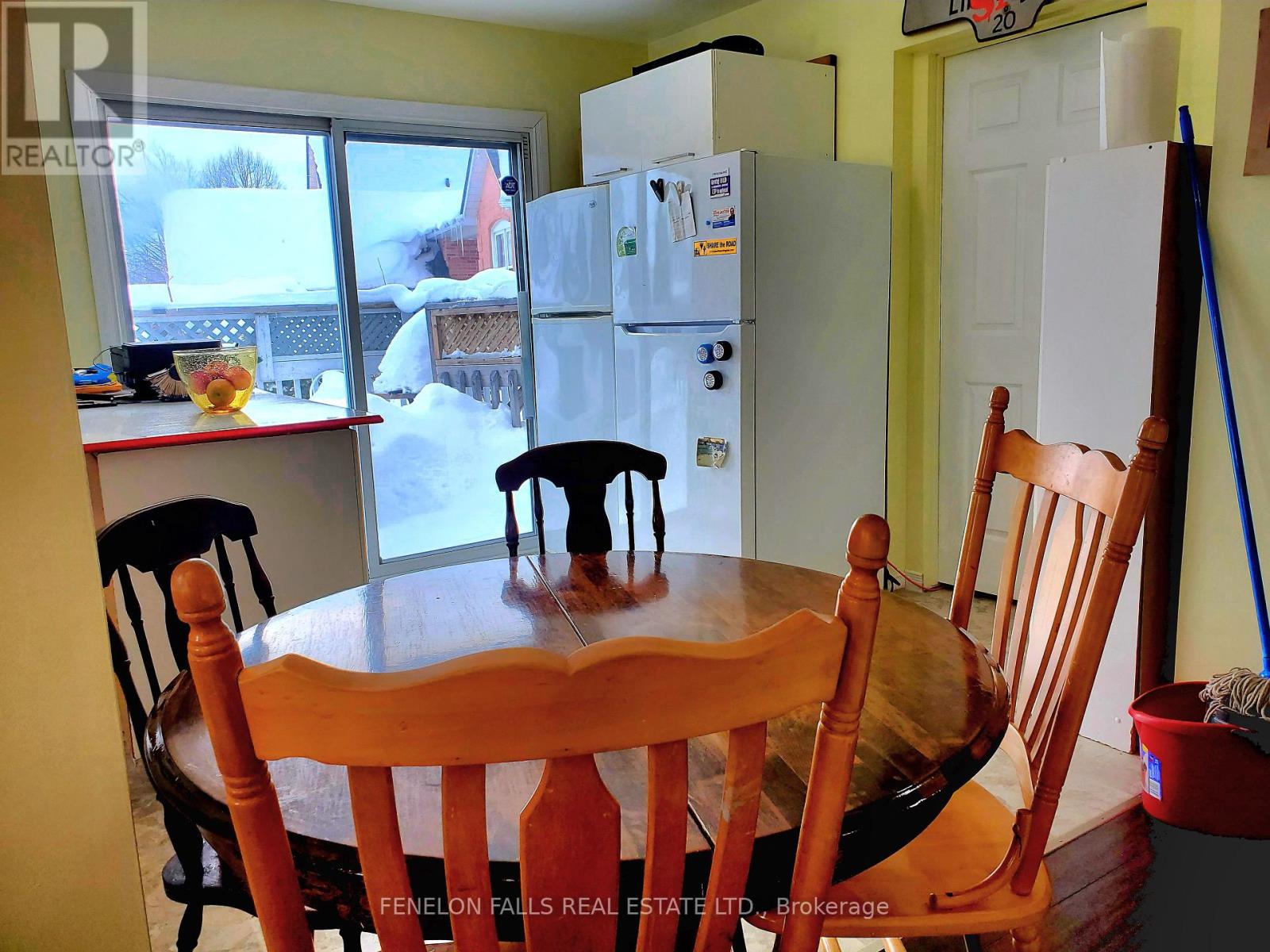 180 Orchard Park Road, Kawartha Lakes (Lindsay), Ontario  K9V 6A6 - Photo 6 - X11976681