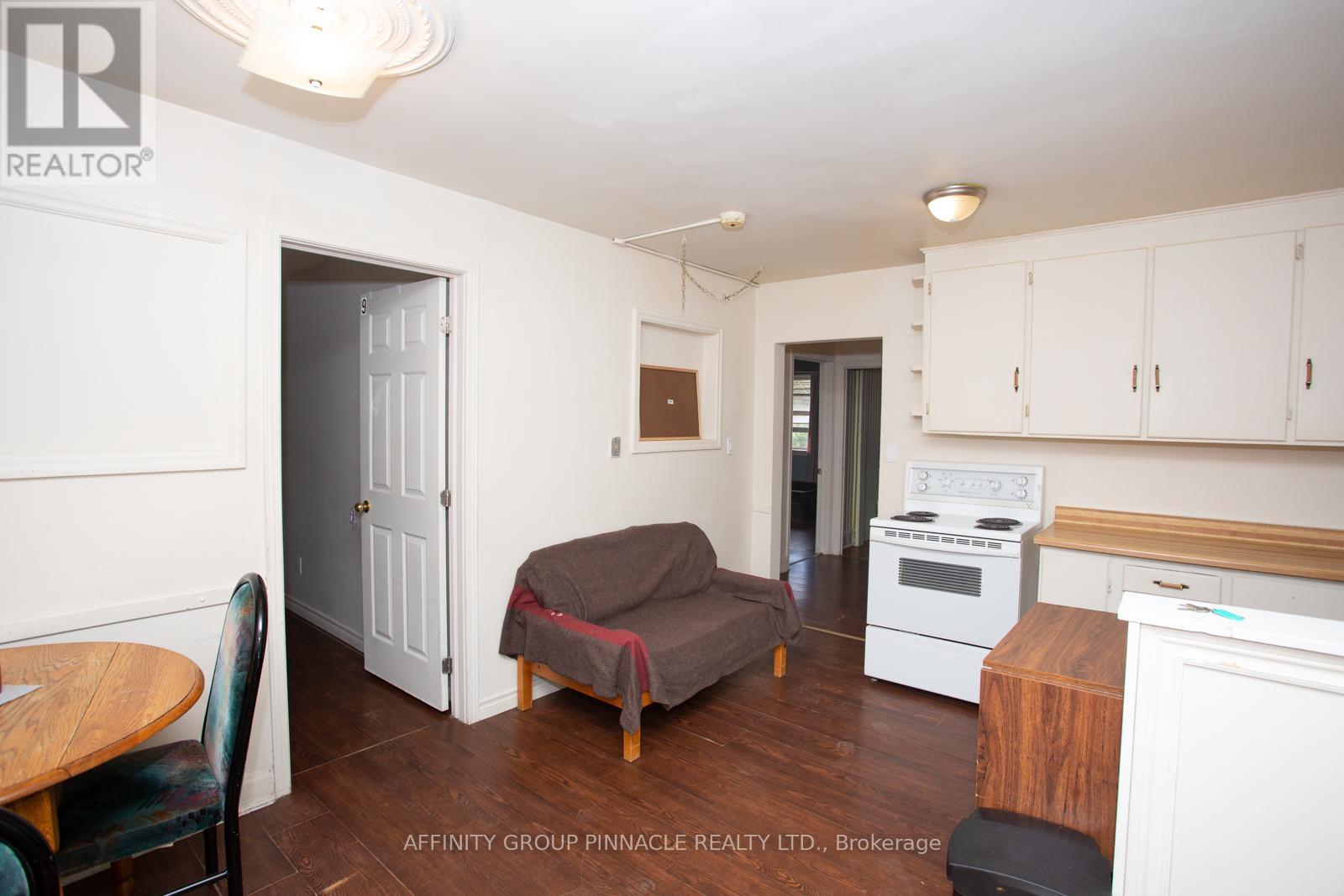 103 Durham Street W, Kawartha Lakes (Lindsay), Ontario  K9V 2R2 - Photo 39 - X11982677