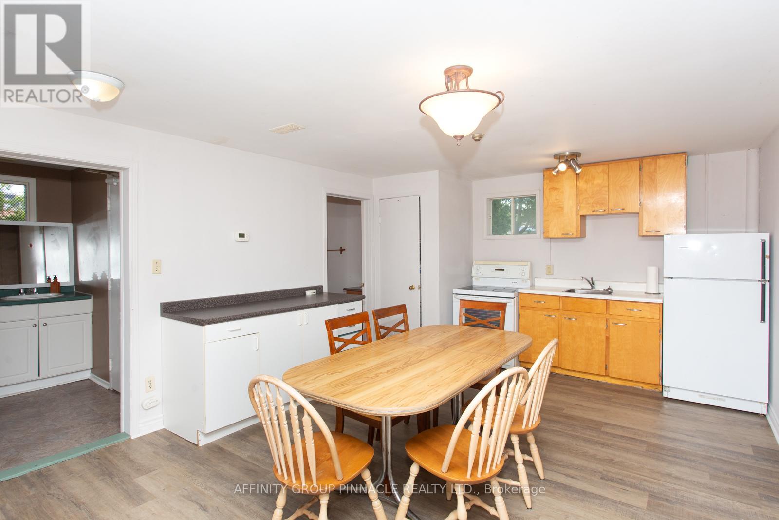 103 Durham Street W, Kawartha Lakes (Lindsay), Ontario  K9V 2R2 - Photo 7 - X11982677