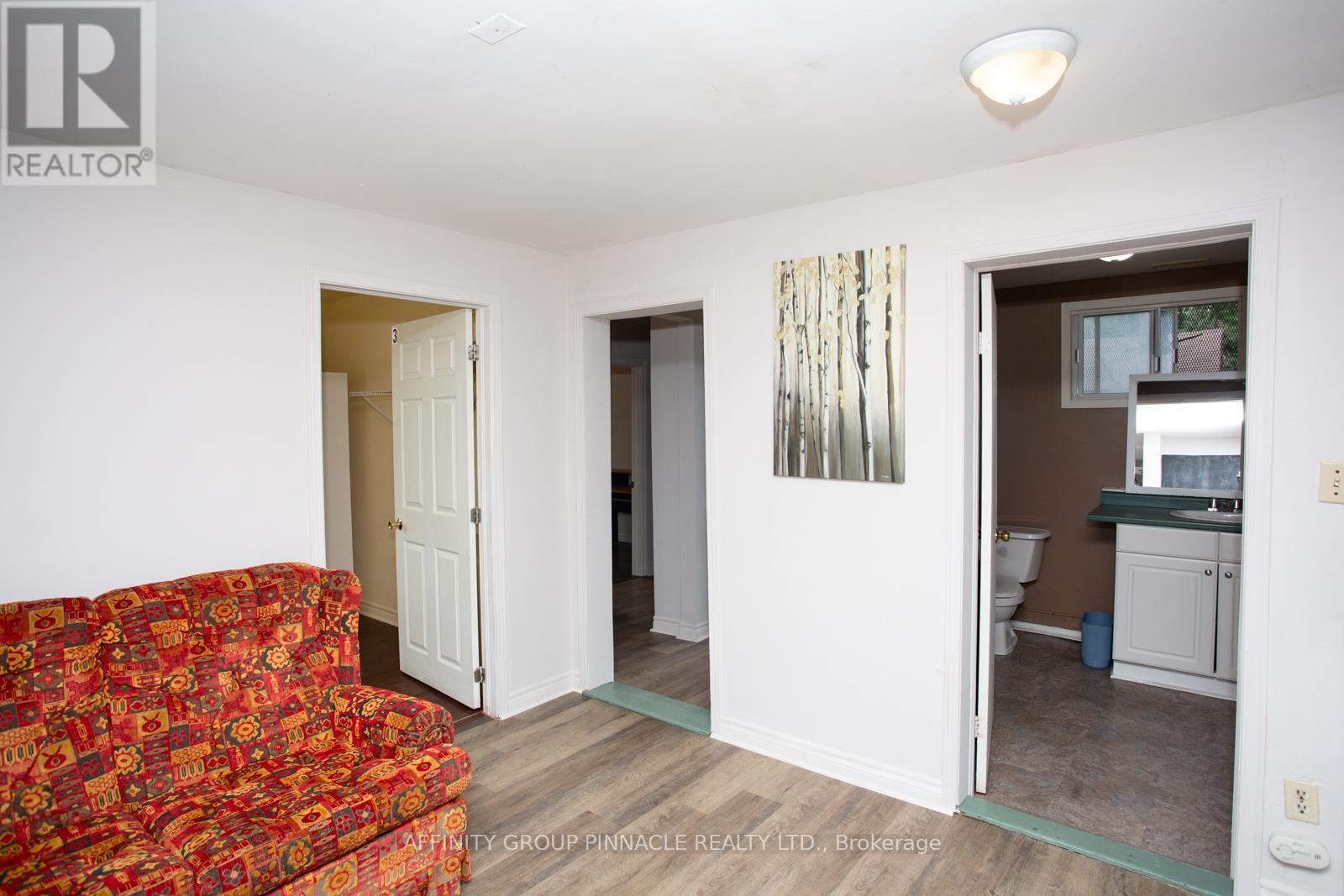 103 Durham Street W, Kawartha Lakes (Lindsay), Ontario  K9V 2R2 - Photo 9 - X11982677