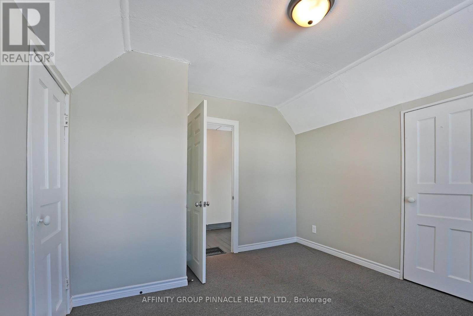 113 Durham Street W, Kawartha Lakes (Lindsay), Ontario  K9V 2R3 - Photo 18 - X11983324