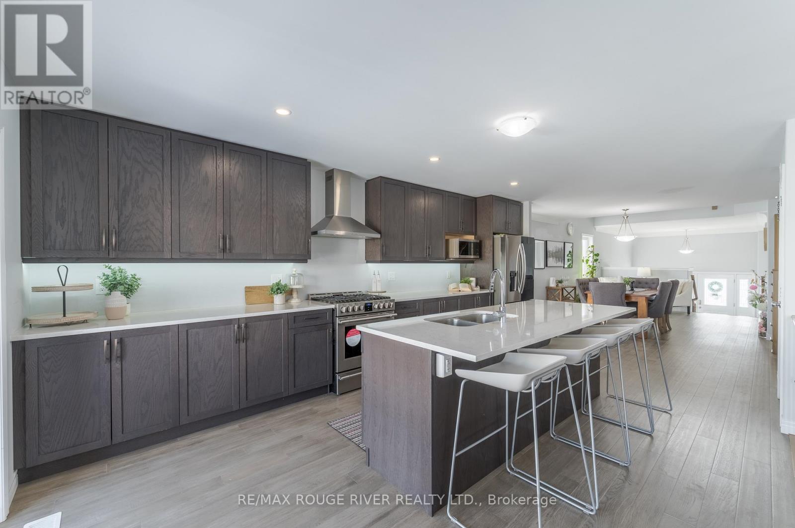 48 York Drive, Peterborough North (North), Ontario  K9K 0H1 - Photo 15 - X11983852