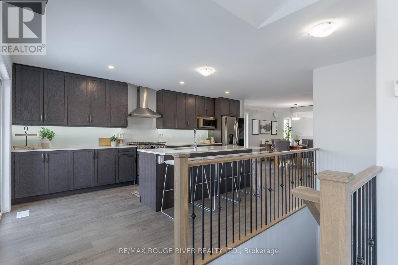 48 York Drive, Peterborough North (North), Ontario  K9K 0H1 - Photo 16 - X11983852