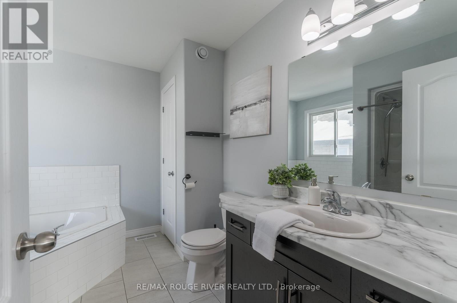 48 York Drive, Peterborough North (North), Ontario  K9K 0H1 - Photo 35 - X11983852